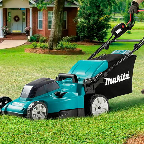 Акумуляторна самохідна газонокосарка Makita DLM481Z, без акб та з/п